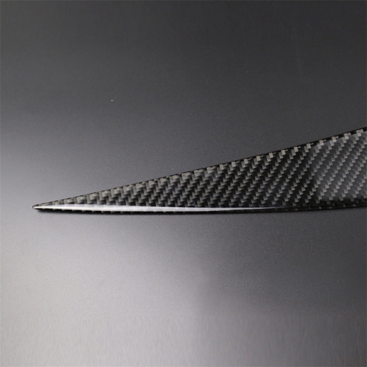 1 Pairs Carbon Fiber Car Lamp Eyebrow Decorative Sticker for BMW E90 / 318i / 320i / 325i 2005-2008, Drop Glue Version