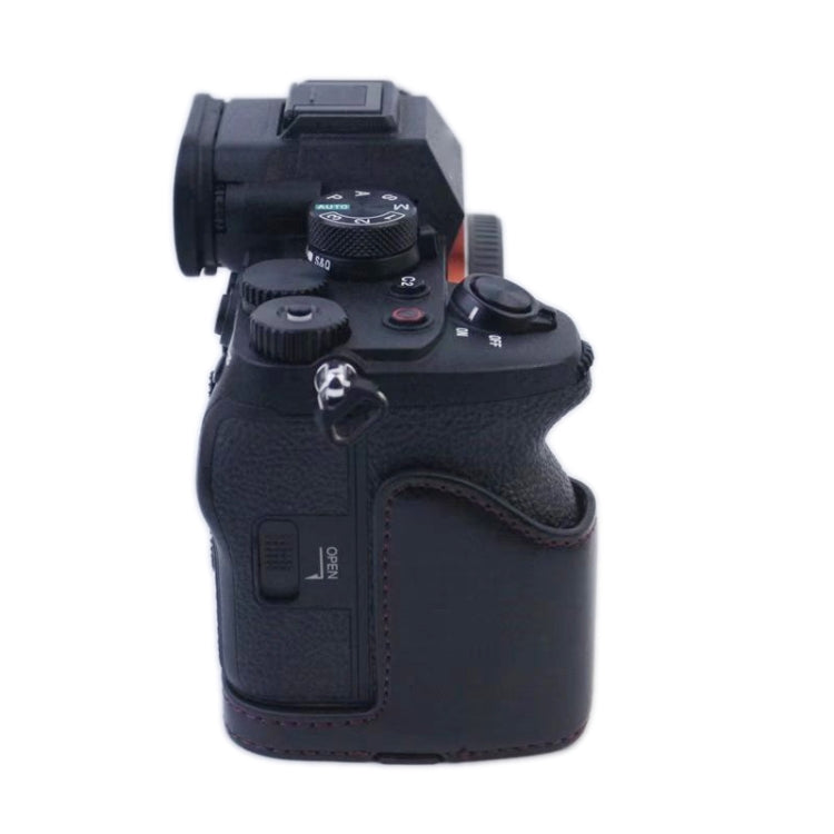 1/4 inch Thread PU Leather Camera Half Case Base for Sony A7 IV