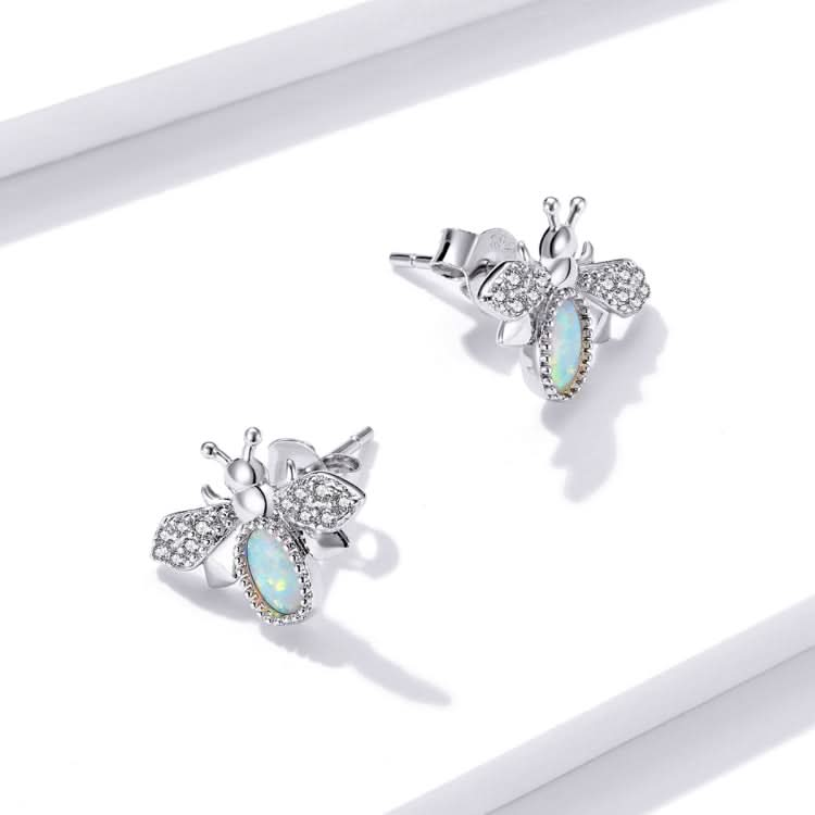 S925 Sterling Silver Little Bee Women Earrings Reluova