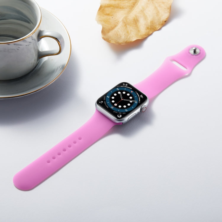 Discoloration in Sun Silicone Replacement Watchband For Apple Watch Series