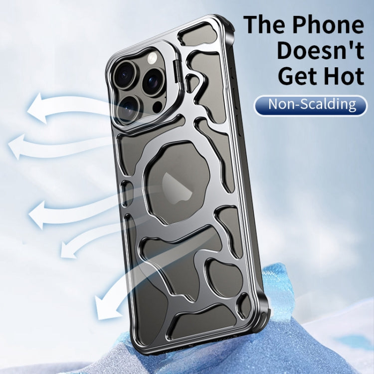 Auspicious Cloud Series MagSafe Metal Phone Case with Bracket