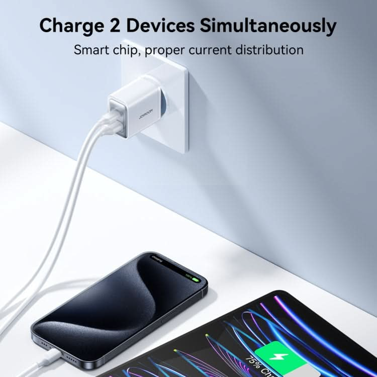 JOYROOM JR-TCF15 30W USB+USB-C / Type-C Fast Charger