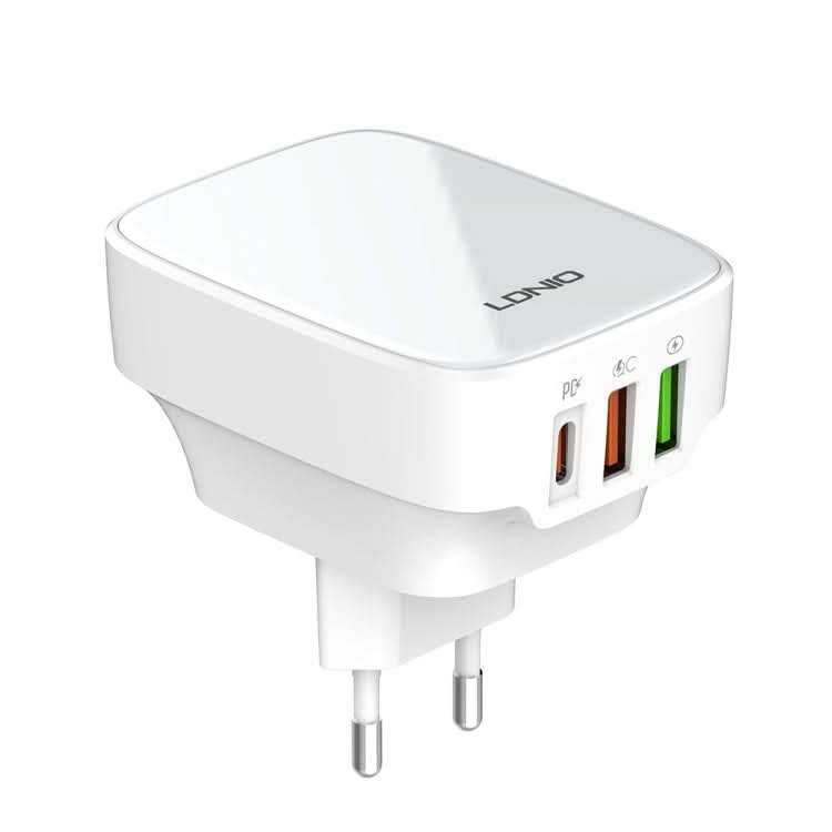 LDNIO Q334 32W Type-C + Dual USB Port Charger with 1m Micro USB Data Cable