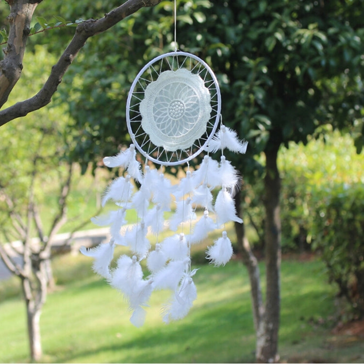 Creative White Lace Flower Dream Catcher Wind Chimes Feather Pendant for Home Wall Decorations Ornament, Random Style Delivery My Store