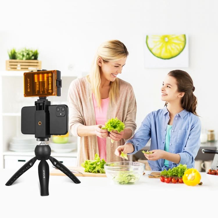 PULUZ Live Broadcast Smartphone Video Light Vlogger Kits with LED Light + Tripod Mount + Phone Clamp Holder My Store