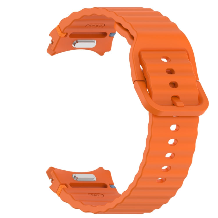 Wavy Grain Stitched Quick Release Silicone Watch Band, Series 7