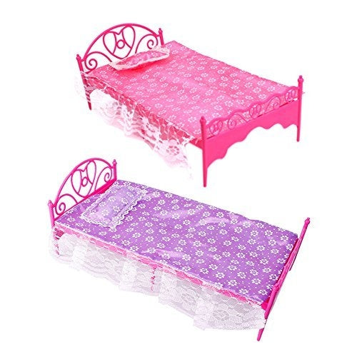 Mini Beautiful Plastic Bed Bedroom Furniture for Dolls Dollhouse Random Color Delivery Reluova