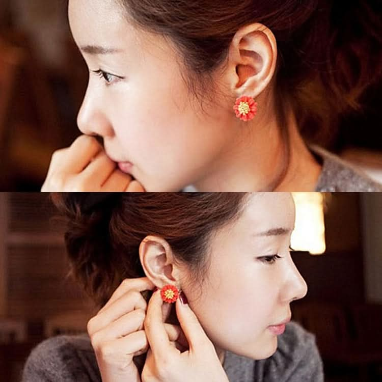 Cute Sweet Fashion Fresh Small Daisy Flower Stud Earrings for Girl Reluova