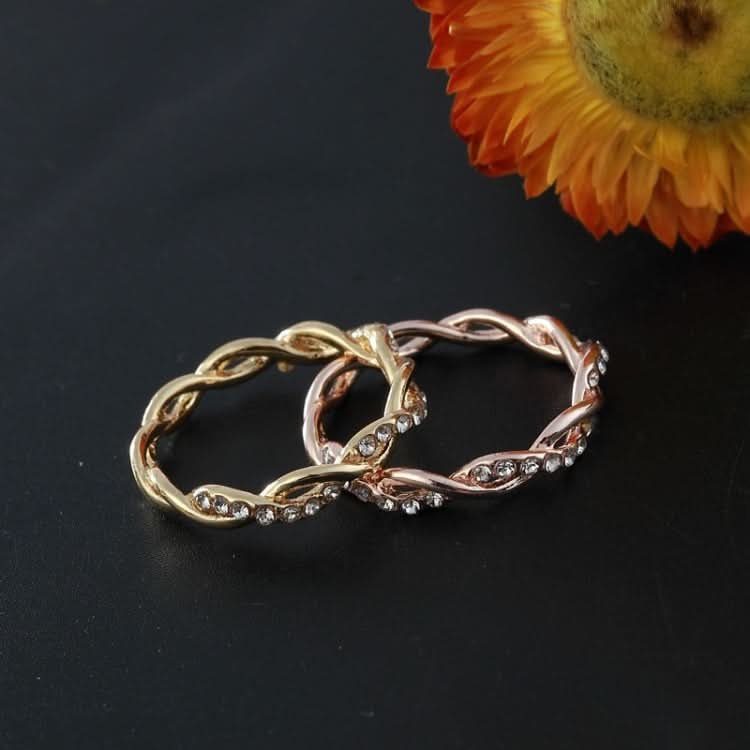 Woman Classical Cubic Zirconia Twist Shape Ring