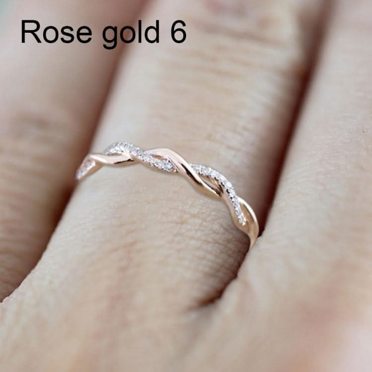 Woman Classical Cubic Zirconia Twist Shape Ring