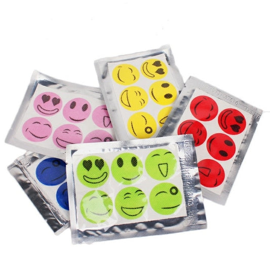 10pcs Mosquito Stickers DIY Mosquito Repellent Stickers Patches Cartoon Smiling Face Drive Repeller (Color Random Delivery)