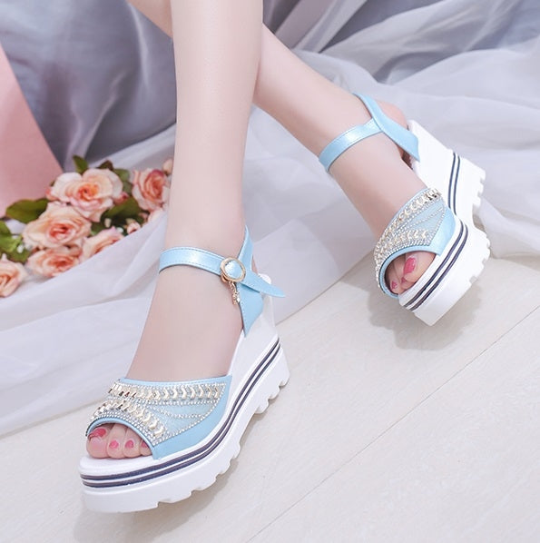 Word Buckle With Rhinestone Platform Sponge Sandals