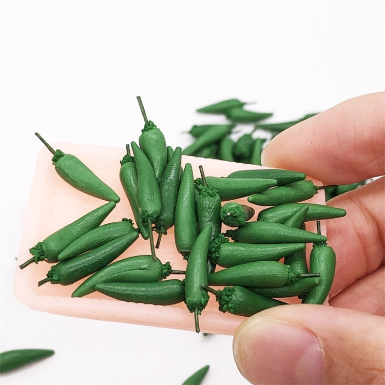 20 PCS / 2 Packs  1:12 Mini Doll House Kitchen Pendulum Dollhouse Accessories Fruit and Vegetables Pocket Green Pepper