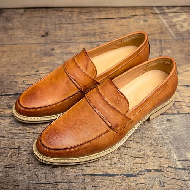 British Style Pointed Shoes Versatile Casual Shoes Slip-on Men Shoes Reluova