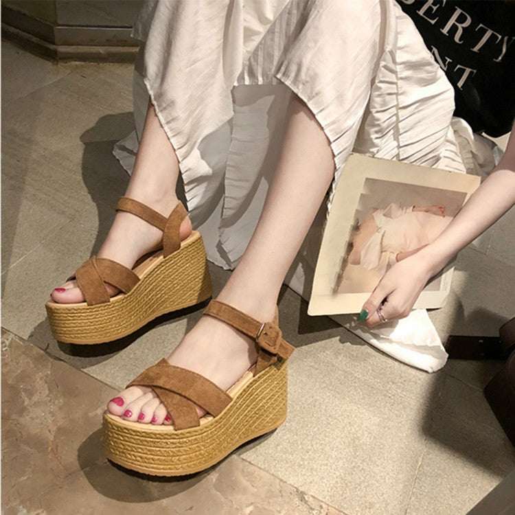 Sloppy Platform Suede Sandals Reluova