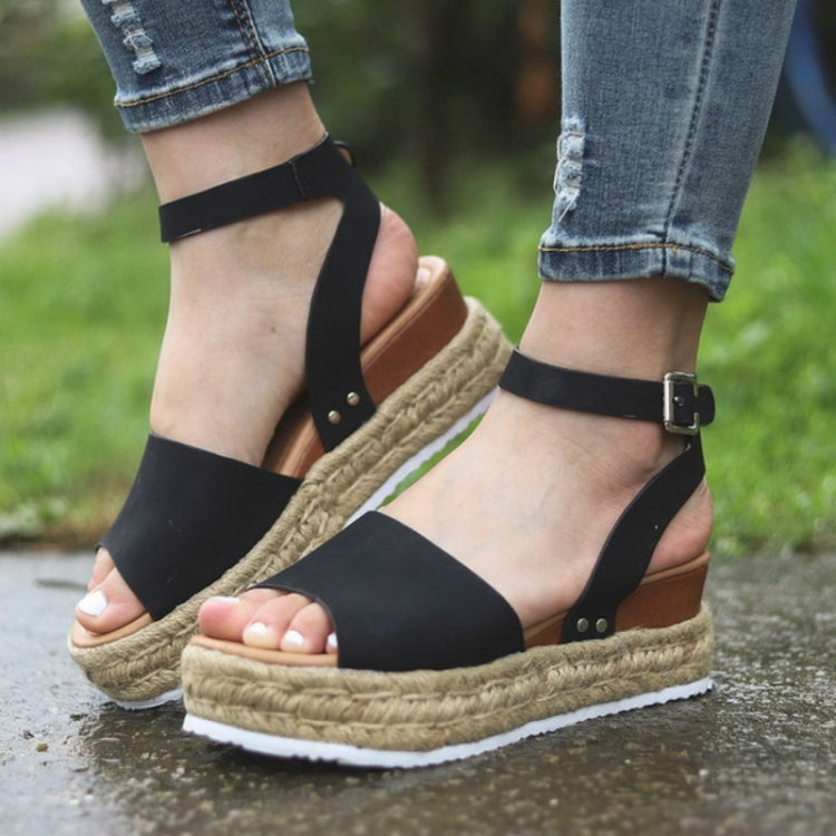 One-button Buckle Platform Women Sandals Reluova