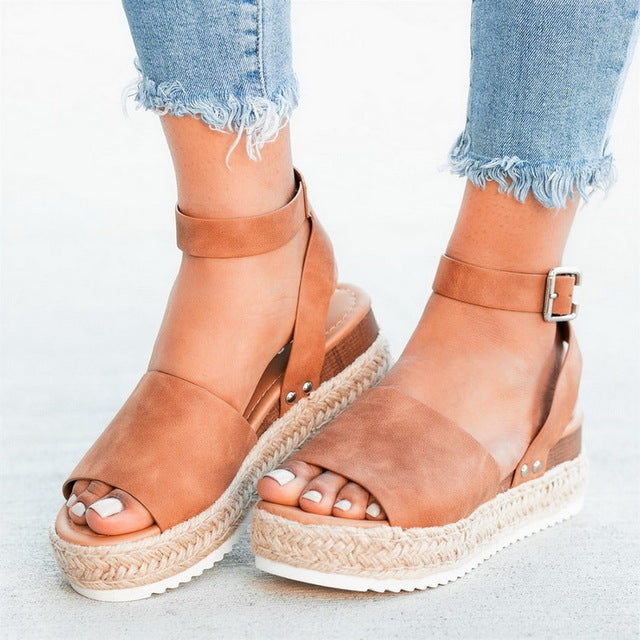 One-button Buckle Platform Women Sandals