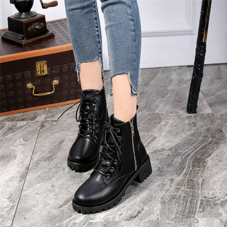 Round Head Low-profile Women Ankle Boots