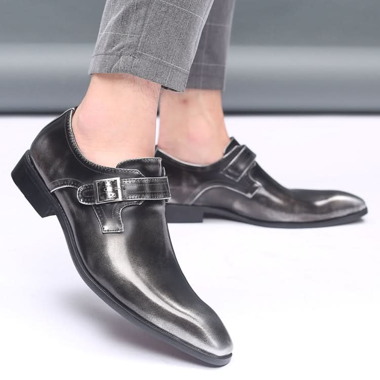 Pointed British Style Men Leather Shoes Buckle Low Heel Shoes Reluova