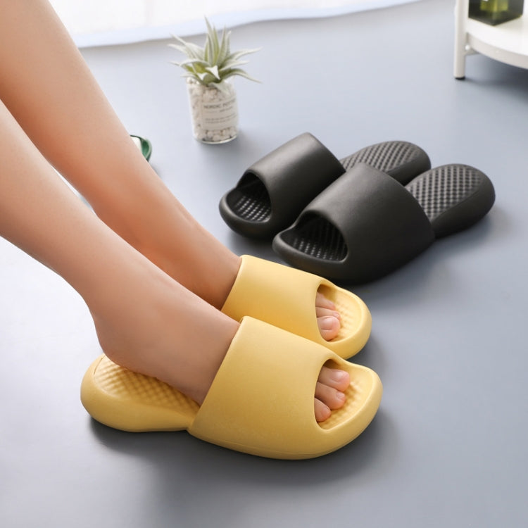 Summer Super Thick Soft Bottom Plastic Slippers Men Indoor Defensive Household Bath Slippers