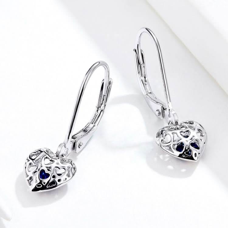 S925 Sterling Silver Stud Earrings Hollow Heart Shaped Earrings Simple Platinum Plated Earrings Reluova