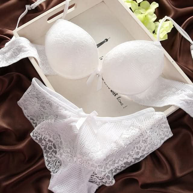 Lace Sexy Thin Underwear Vintage Solid Color Bra Set Reluova