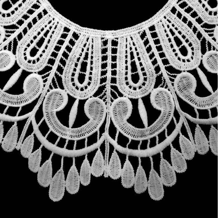 Milk Silk Lace Embroidered Collar Three-dimensional Hollow Fake Collar DIY Clothing Accessories, Size: 32 x 32cm Reluova