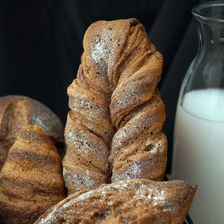 Dark Simulation Chocolate Bread Gourmet Photography Props Baking Shop Window Display My Store