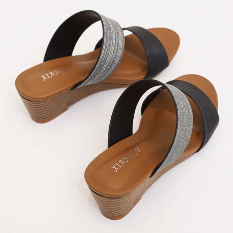 Ladies Sandals And Slippers Fashionable Outer Wear Platform High Heels