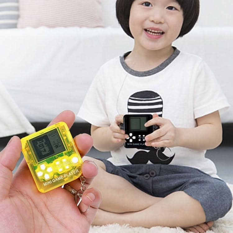 4 PCS Handheld Mini Game Console Toy Classic Brick Game Console with Keychain Reluova