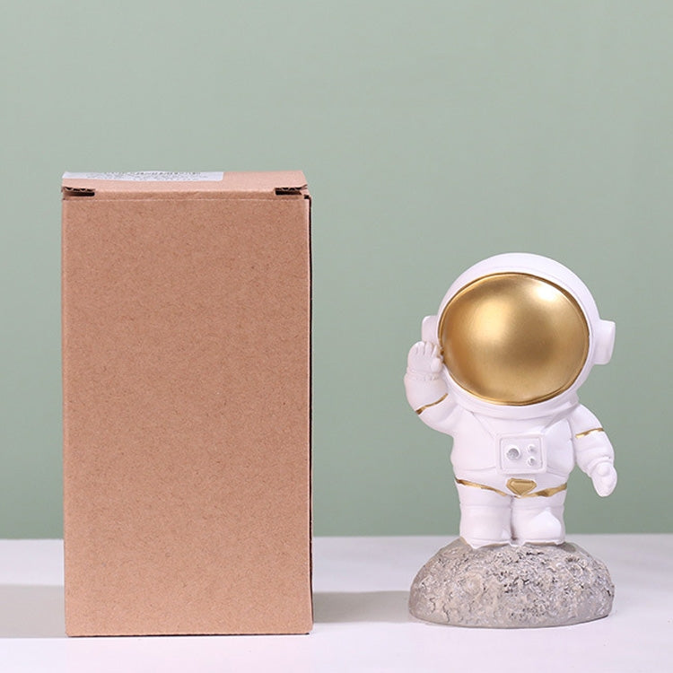 Resin Crafts Space Astronaut Ornaments Home Office Desktop Ornaments Children Gift, Style: Sitting With Heart Gold