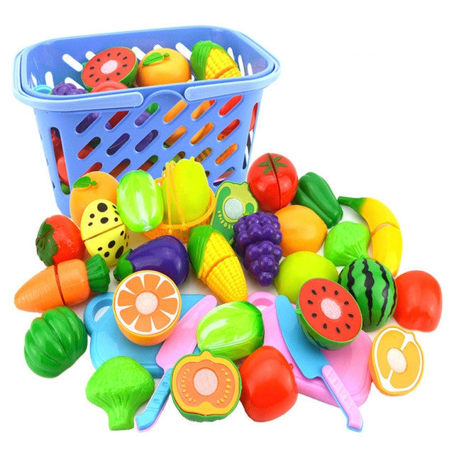 Pretend Play Plastic Food Toy Cutting Fruit Vegetable for Children, Random Color and Style Reluova