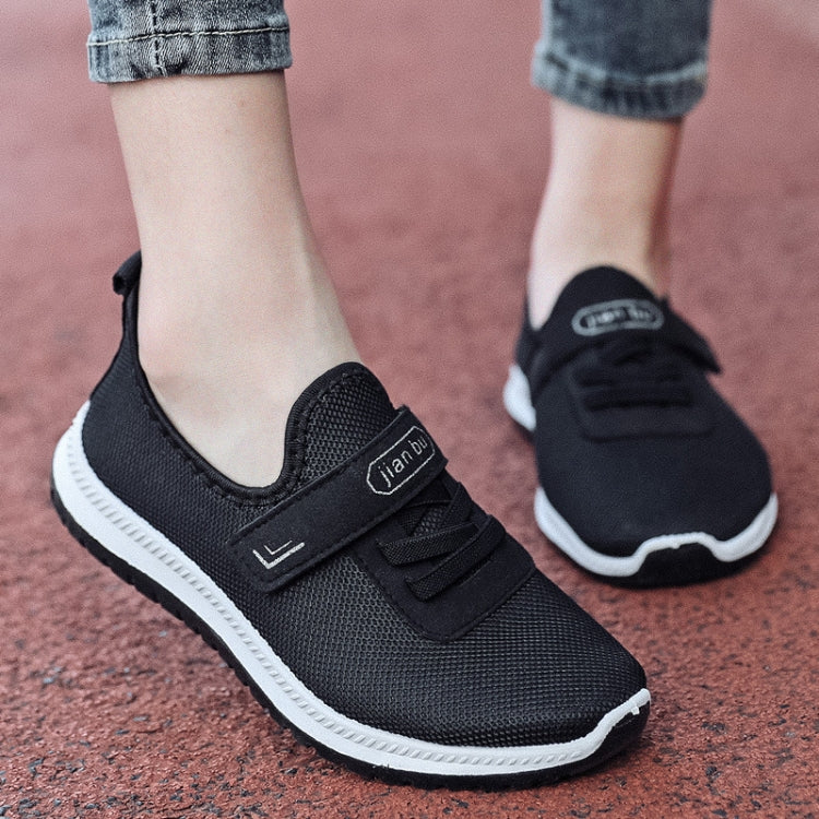 Spring Elderly Shoes Cloth Shoes Non-slip Soft Sole Walking Shoes