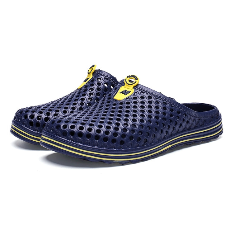 X902 Summer Beach Shoes Non-Slip Flip Llops Couple Slippers Men Hole Shoes