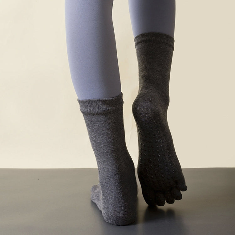 Lengthened Sweat-absorbing Non-slip Yoga Five-finger Socks Reluova