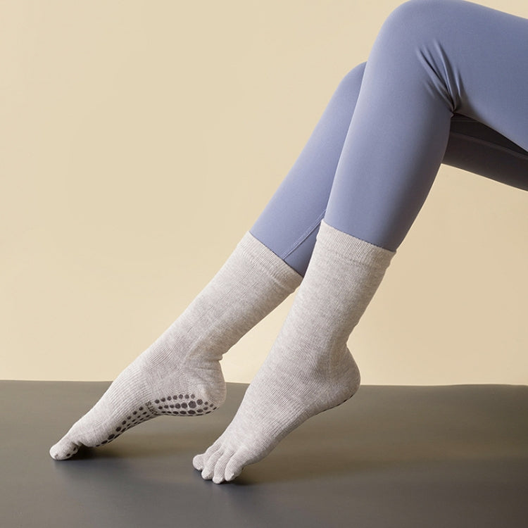 Lengthened Sweat-absorbing Non-slip Yoga Five-finger Socks Reluova