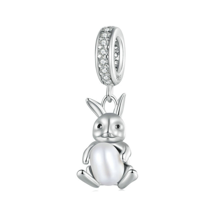 S925 Sterling Silver Rabbit Holding Pearl Bracelet Platinum Plated Beads