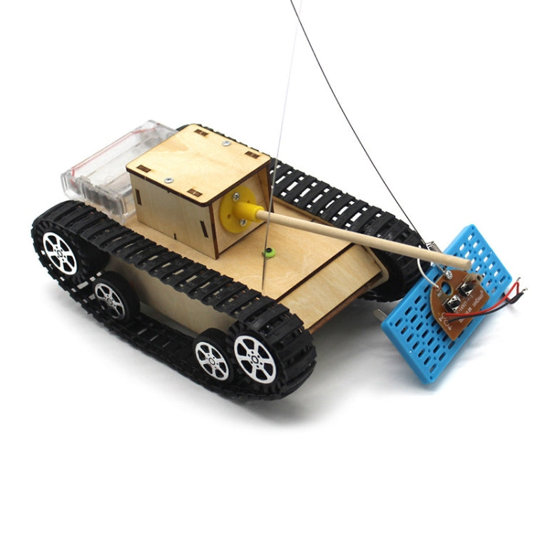 Wooden Electric Simulation Crawler Tank DIY Toy Assembly Model,Spec: