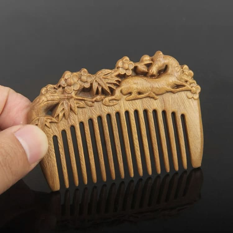 Green Sandalwood Retro Style Carved Portable Wooden Comb Reluova