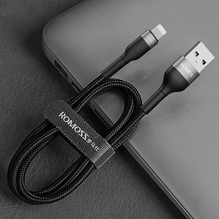 ROMOSS  CB12B 2.4A 8 Pin Fast Charging Cable For IPhone / IPad Data Cable 2m