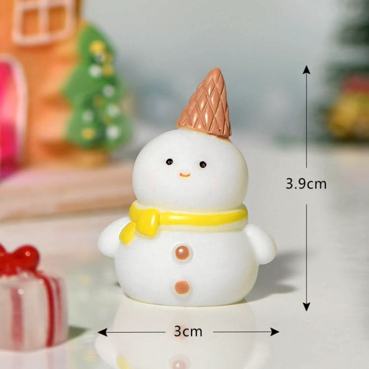 5pcs Christmas Micro Landscape Snowscape Decoration Accessories Christmas Resin Ornament, Style: No.5 Huang Scarf Snowman-Reluova