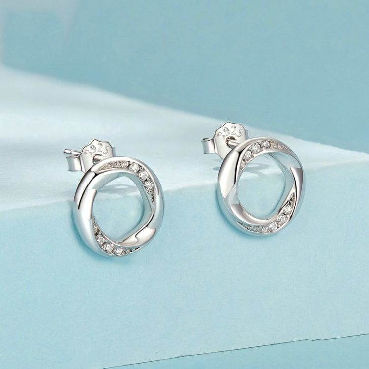 S925 Sterling Silver Platinum Plated Lucky Mobius Ring Stud Earrings My Store