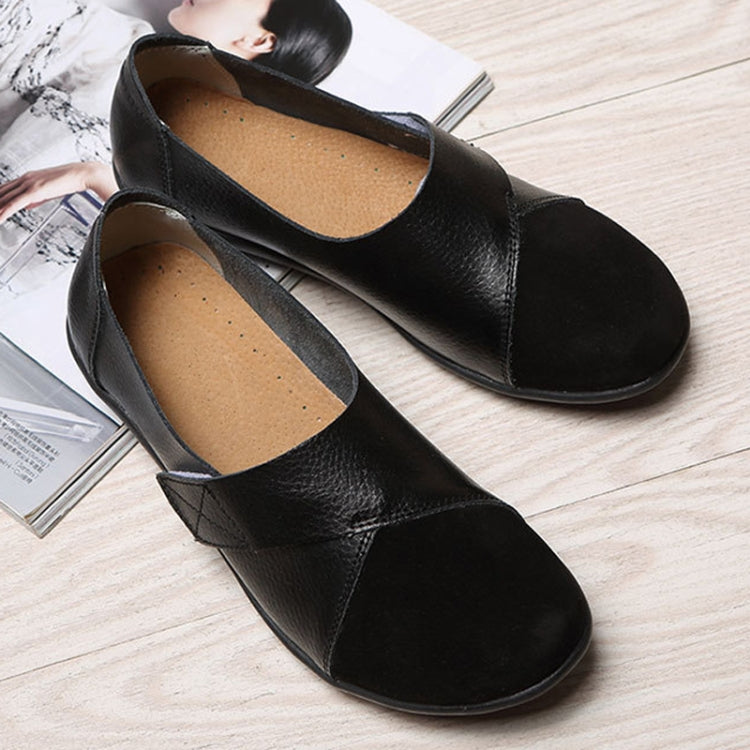 Women Leather Casual Loafers Anti-Slip Soft Sole Mom Shoes