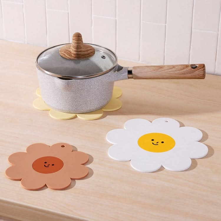 Sunflower Cute PVC Heat Insulation Mat Household High Temperature Resistant Table Pad Reluova