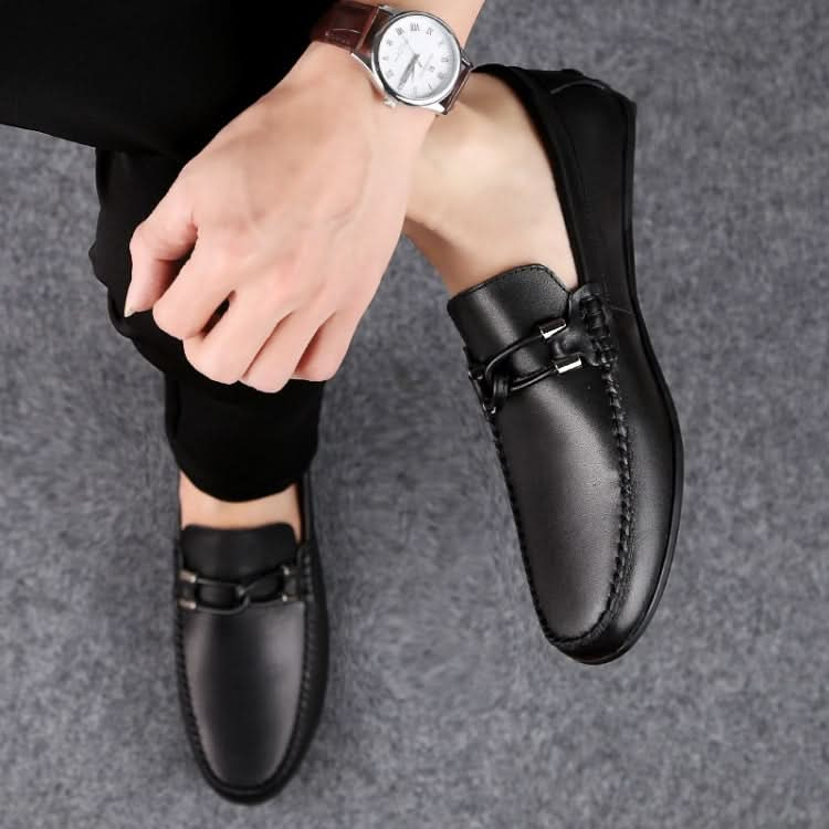 Soft and Comfortable Round Head PCowpea Embossing Surface Leather Shoes for Men Reluova